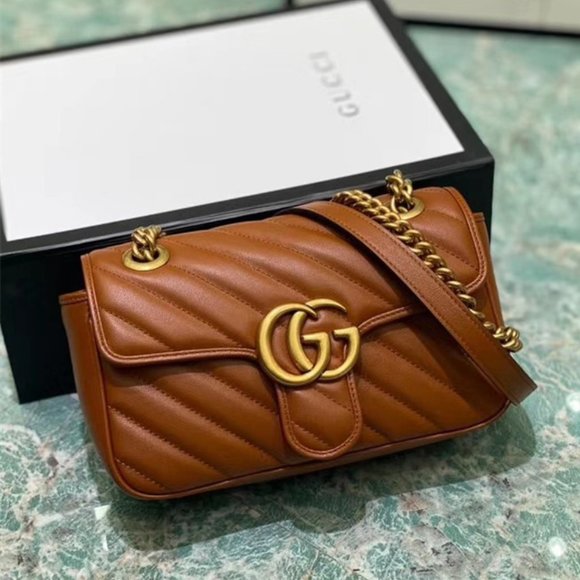 Mini Matelasse Shoulder Bag - Picture 3 of 6